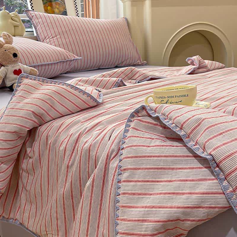 Set di biancheria da letto moderno in morbido cotone a maglia a righe. - Rosso - Matrimoniale - Set di biancheria da letto (4 pezzi) - image 0