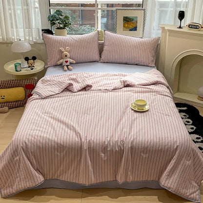 Set di biancheria da letto moderno in morbido cotone a maglia a righe. - image 1
