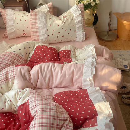 Set di biancheria da letto in garza di cotone con volant color ciliegia dolce - Rosso - Matrimoniale Grande - Foglio piano - image 0
