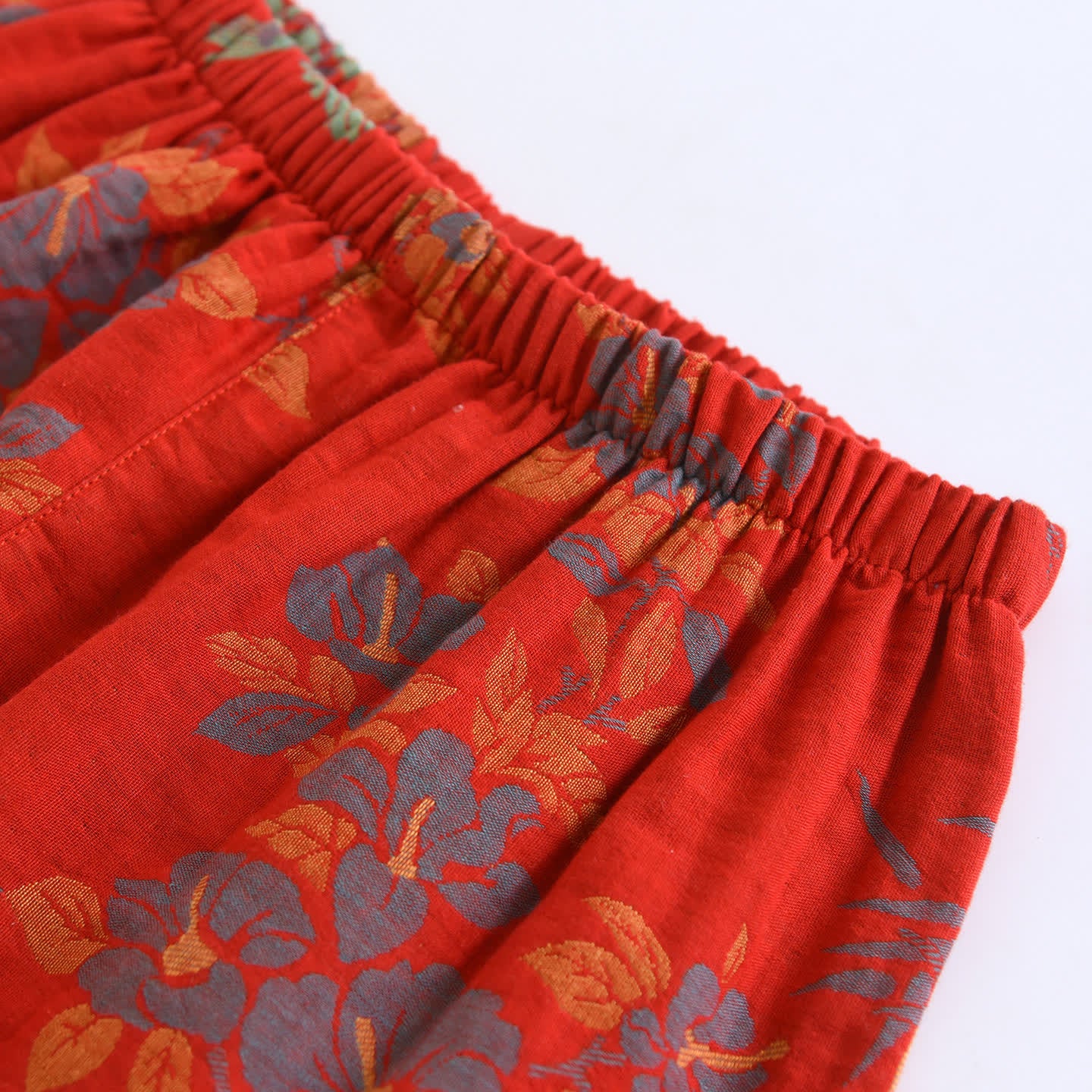 Completo da casa in cotone con stampa floreale e uccellini in stile vintage - image 11
