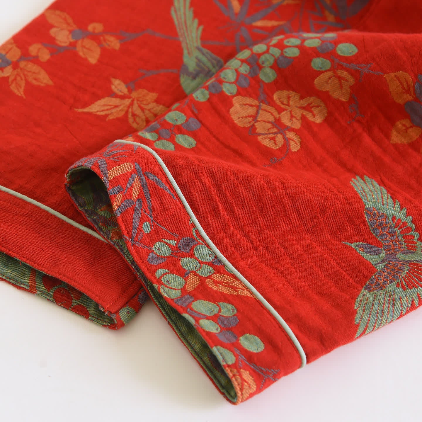 Completo da casa in cotone con stampa floreale e uccellini in stile vintage - image 15