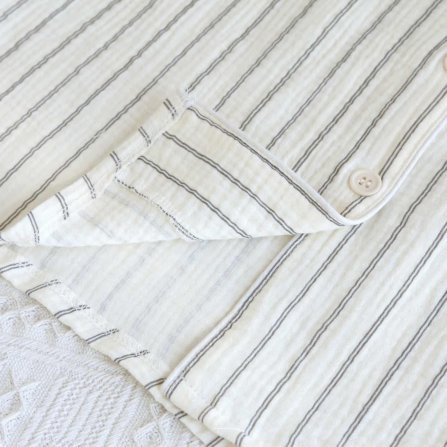 Completo estivo casual a righe con colletto alla coreana - image 9
