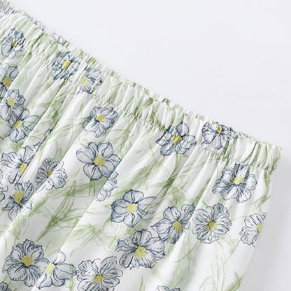 Completo da casa in raso con stampa floreale color menta, pantaloncini e bottoni - image 4