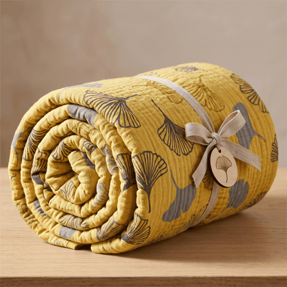 Coperta trapuntata in cotone color senape e ginkgo - Giallo - 91" L x 91"L - image 0