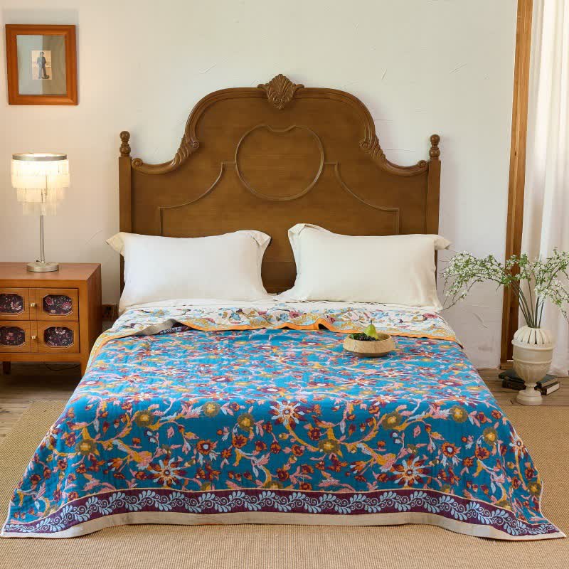 Coperta trapuntata reversibile in cotone con motivo floreale boho. - image 2