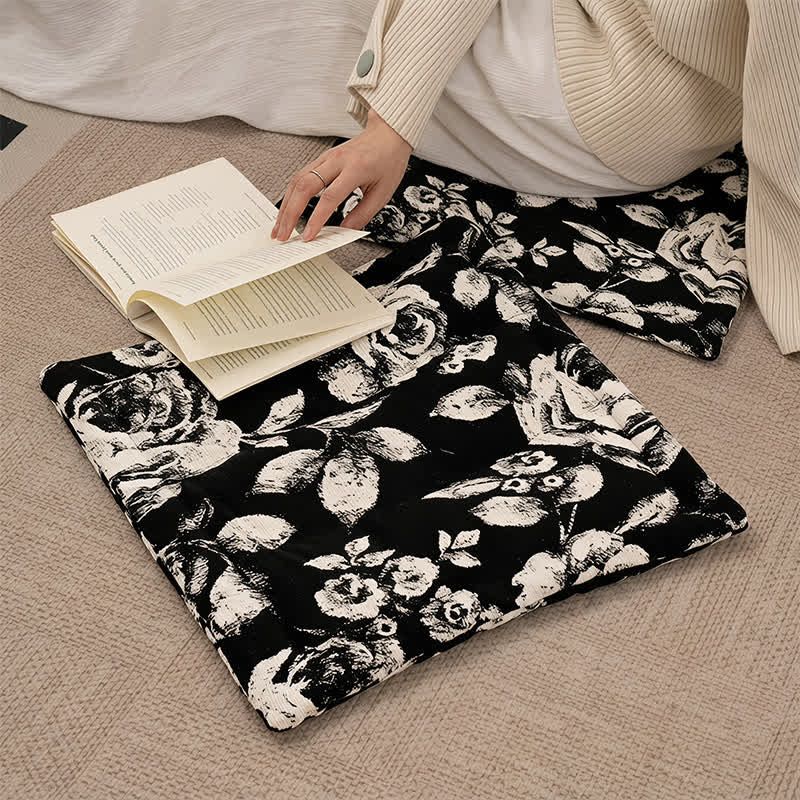 Cuscino per sedia in ciniglia con stampa floreale vintage in bianco e nero - image 3