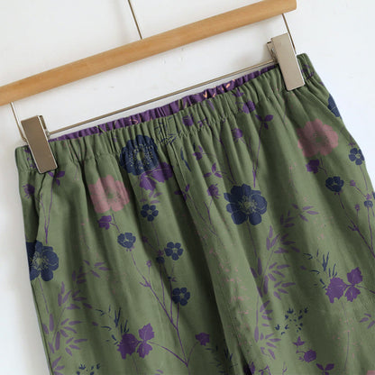 Completo pigiama vintage con canotta e pantaloni a fantasia floreale. - image 7