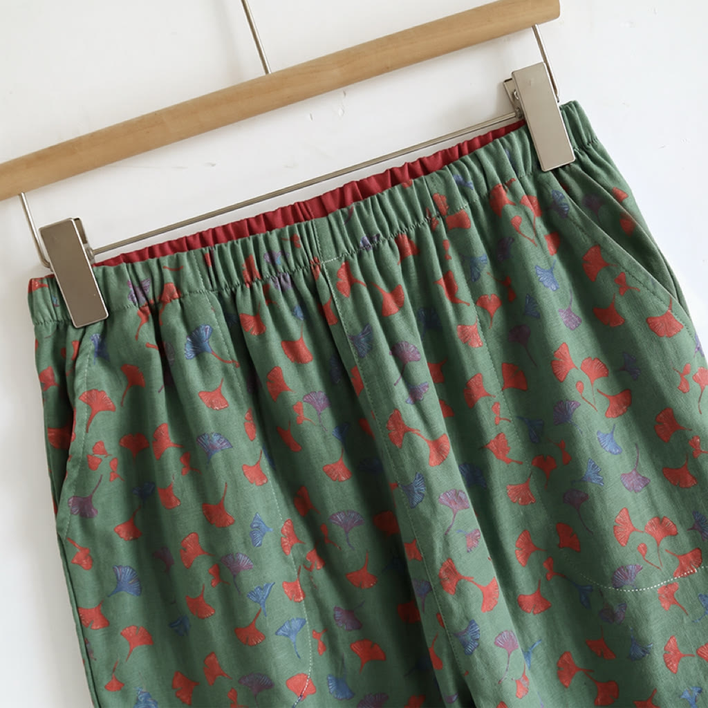 Completo da casa romantico con canotta e pantaloni a fantasia floreale. - image 8