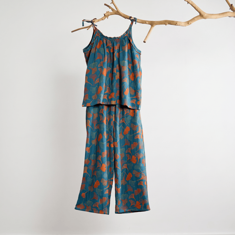 Set pigiama Ginkgo composto da top e pantaloni. - image 1