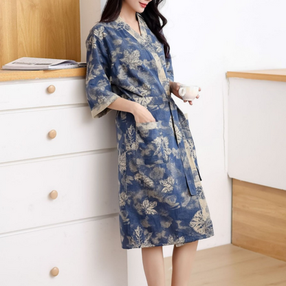 Kimono accappatoio in garza di cotone con motivo a foglia d'acero - image 1