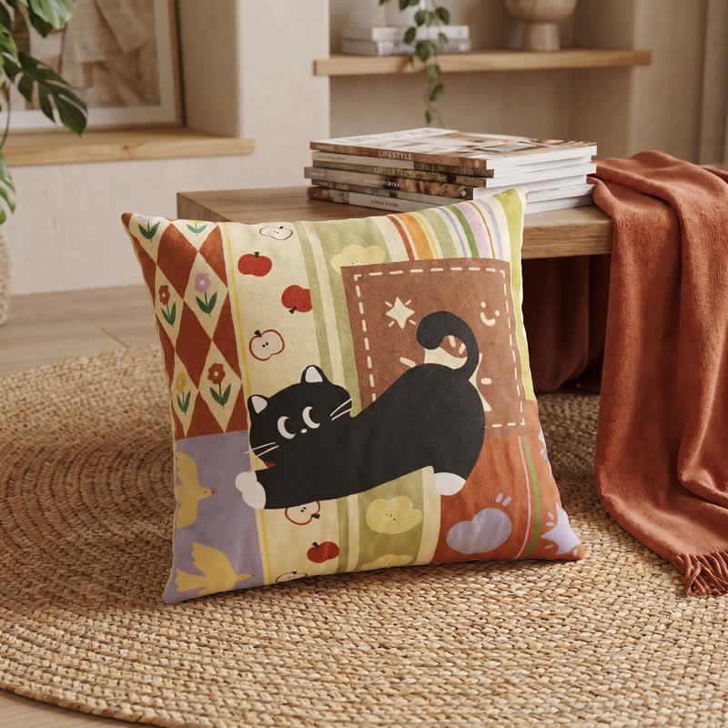 Cuscino decorativo patchwork con gatto nero stravagante - image 1
