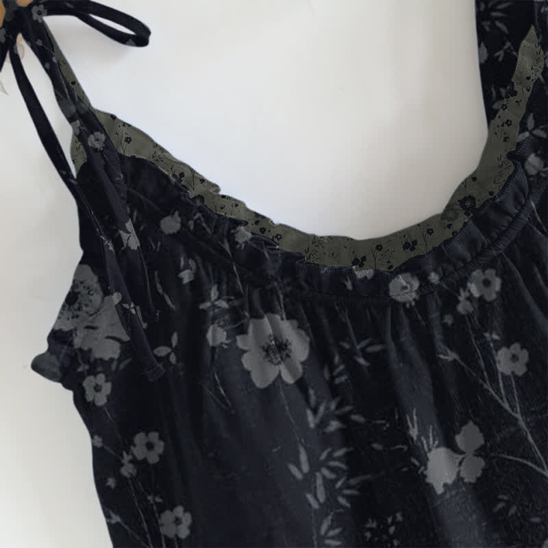 Completo pigiama vintage con canotta e pantaloni a fantasia floreale. - image 1