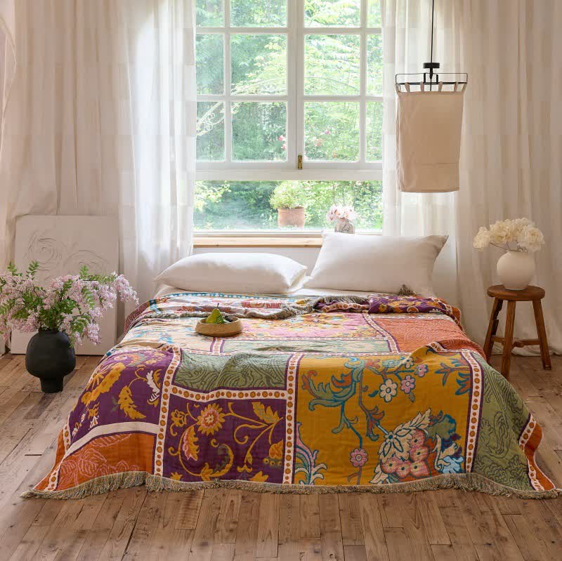 Trapunta boho in cotone patchwork con motivi floreali e nappe - Matrimoniale Grande - image 1