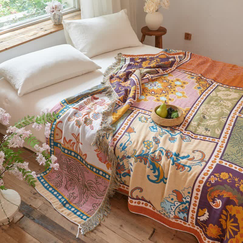 Trapunta boho in cotone patchwork con motivi floreali e nappe - image 3