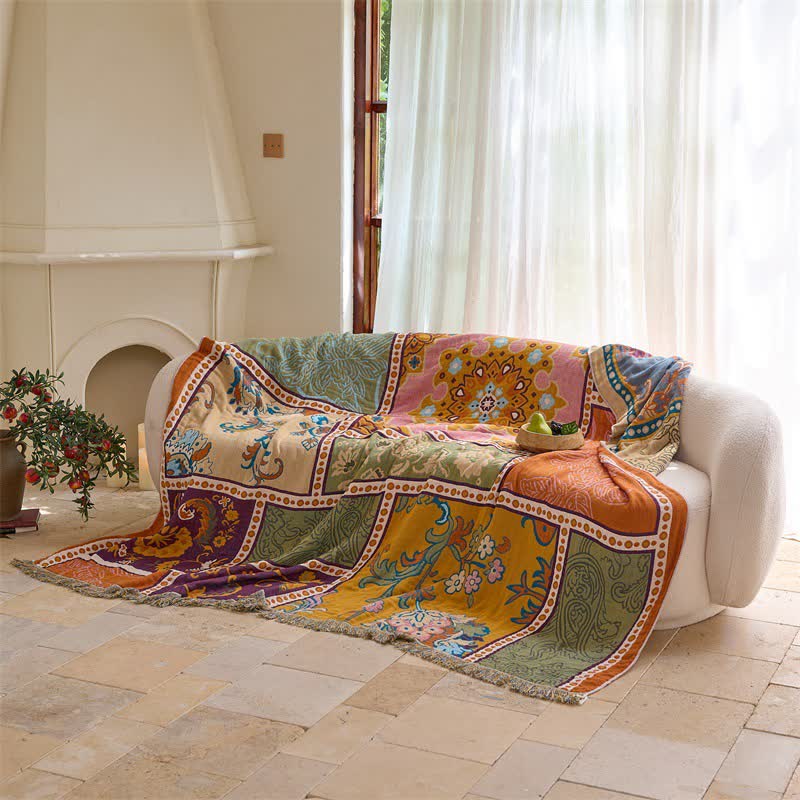 Trapunta boho in cotone patchwork con motivi floreali e nappe - image 4