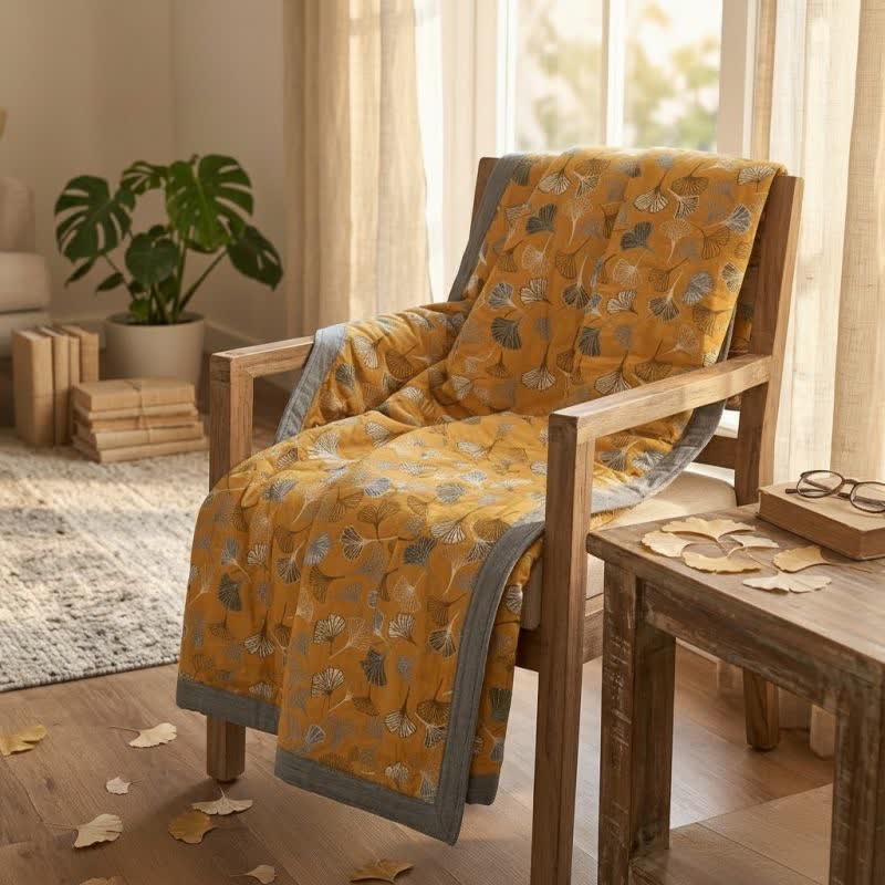Coperta reversibile in cotone con motivo Ginkgo dorato - image 4