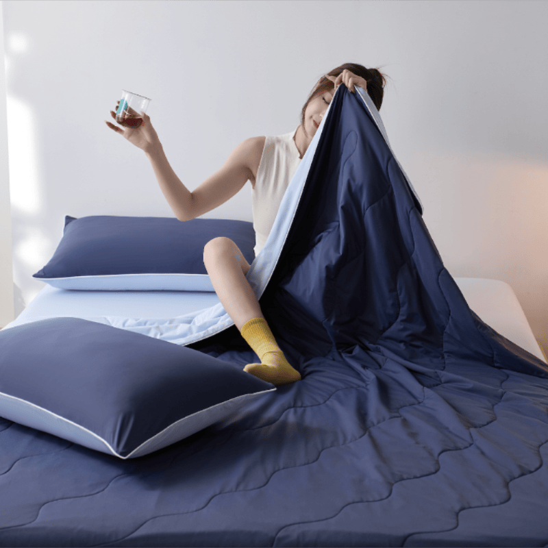 Trapunta estiva leggera e rinfrescante double-face - Blu navy - 79" × 91" - image 6