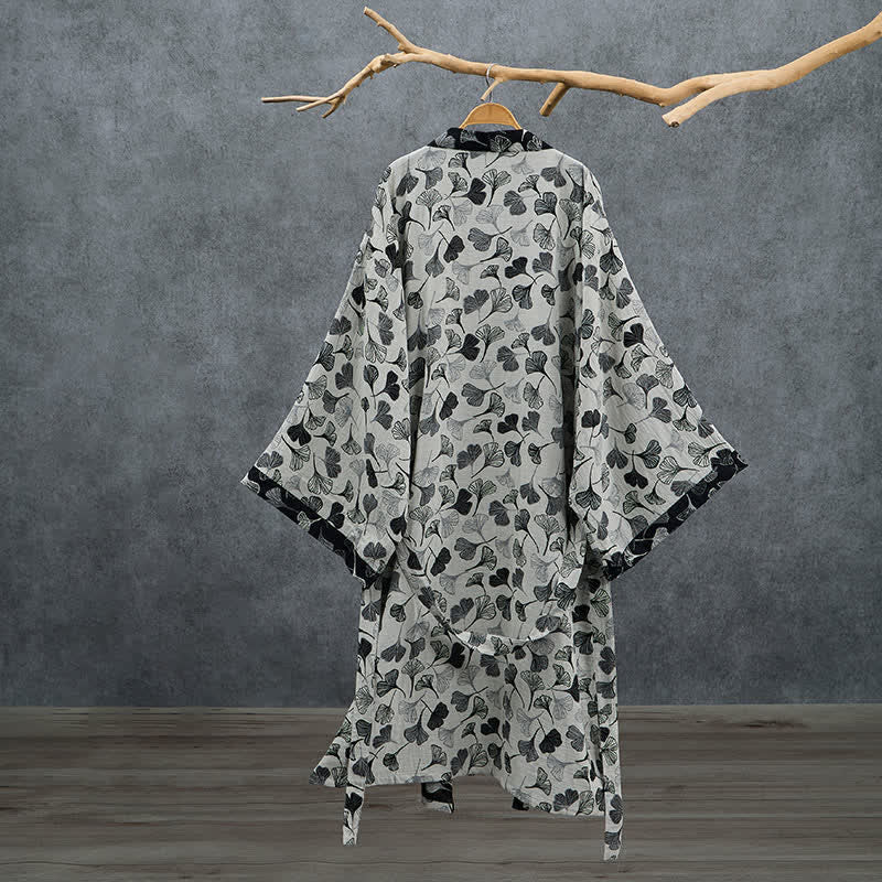 Kimono in cotone con foglie di ginkgo bianche e nere - image 8