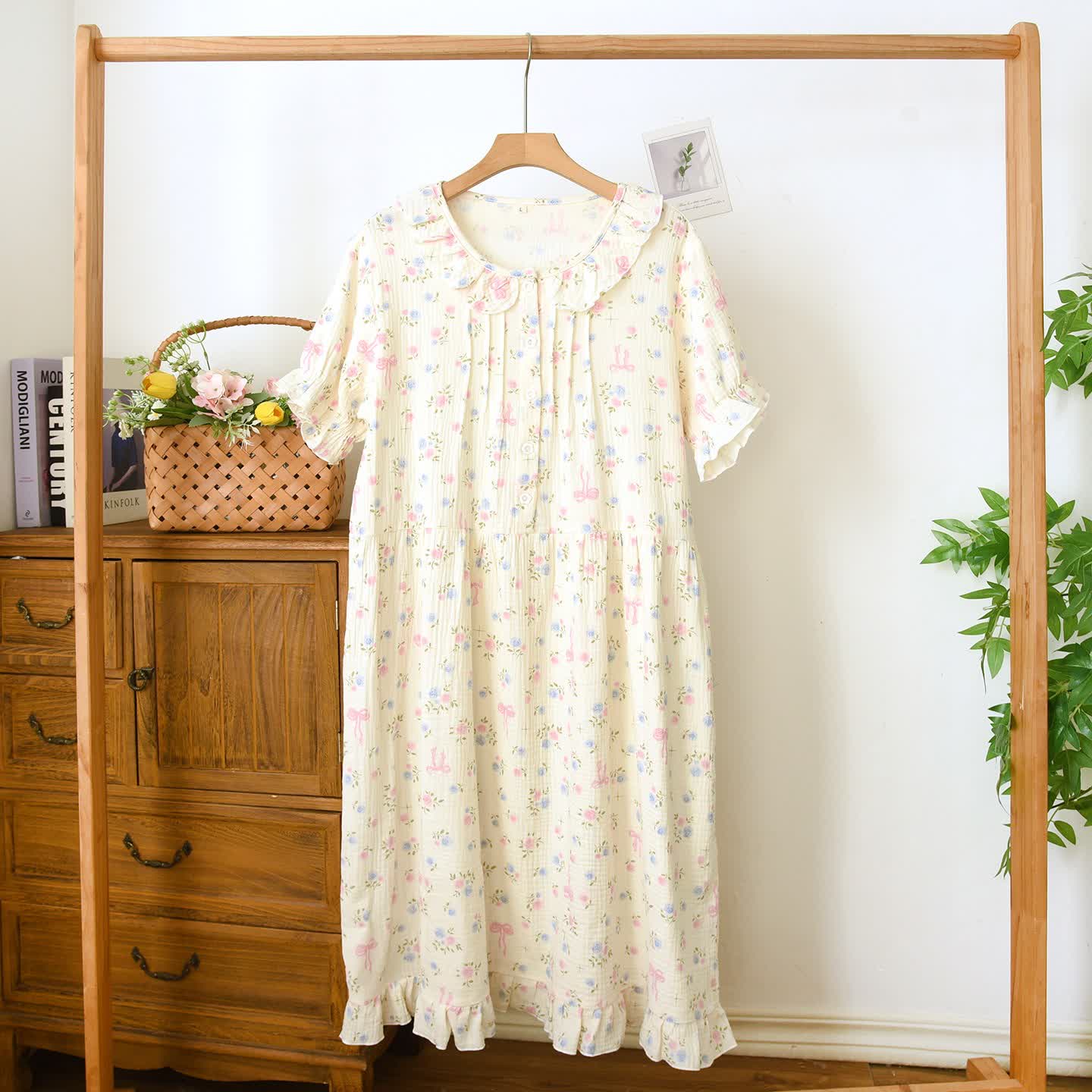 Camicia da notte in mussola di cotone con colletto a balze e stampa floreale. - Beige - XL - image 0