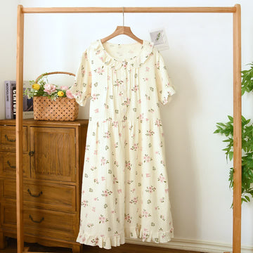 Camicia da notte in mussola di cotone con volant in stile cottagecore - Beige - XL - image 0