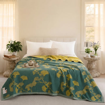 Trapunta reversibile in cotone con motivo a foglie di ginkgo nordico - Verde - Trapunta - Matrimoniale Extra Lungo - image 0