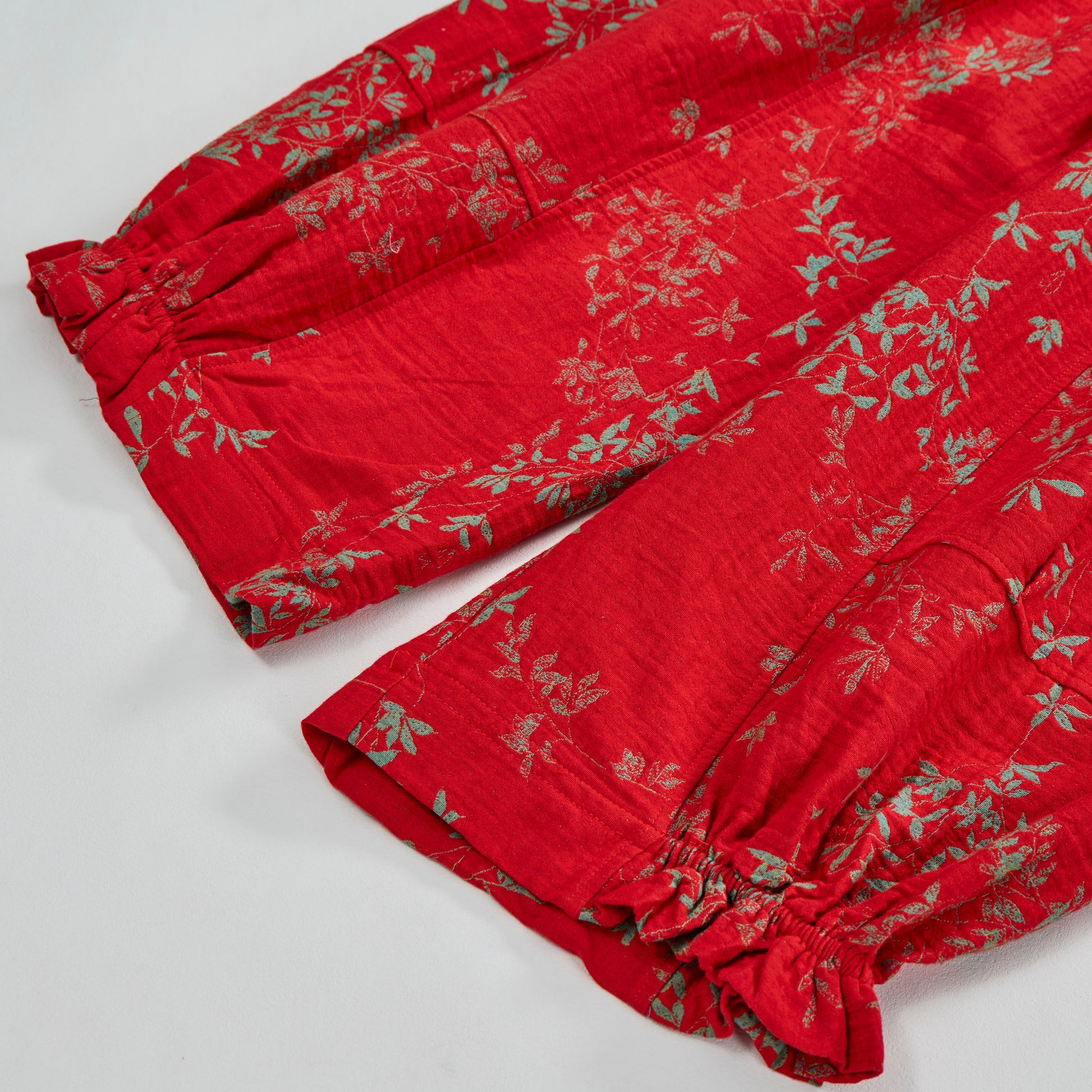 Pantaloni da casa in cotone a fantasia floreale rossa - image 4