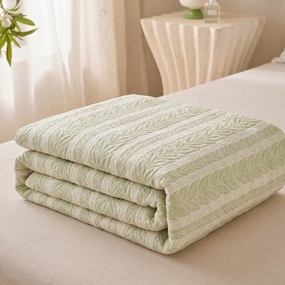 Trapunta in cotone con motivo a foglie scandinave - image 2