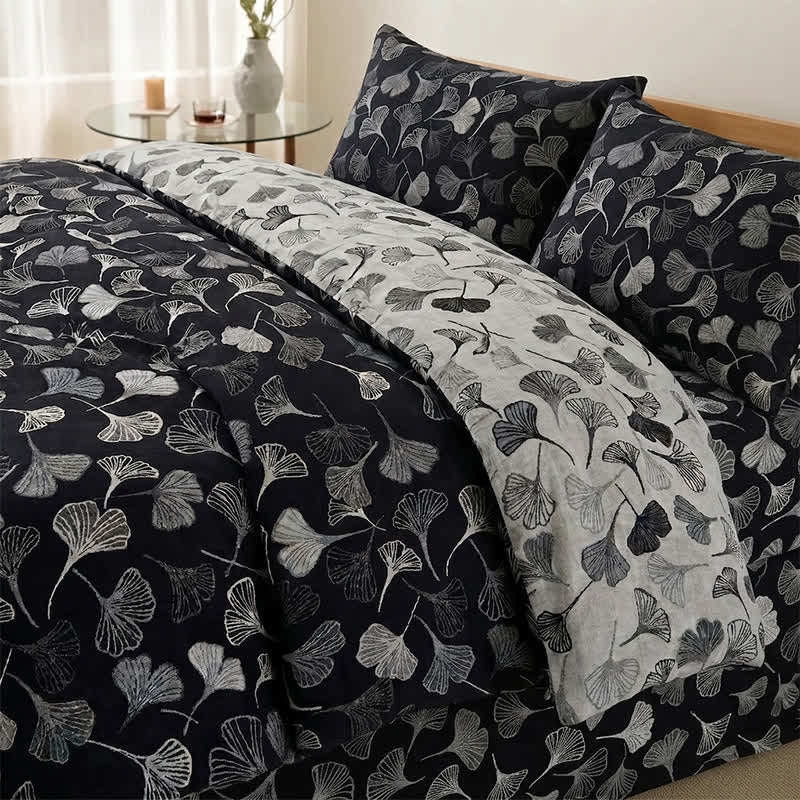 Set di biancheria da letto reversibile in cotone con motivo vintage a foglie di ginkgo nero - Nero - 2 federe - 50cm x 50cm x 37" - image 2