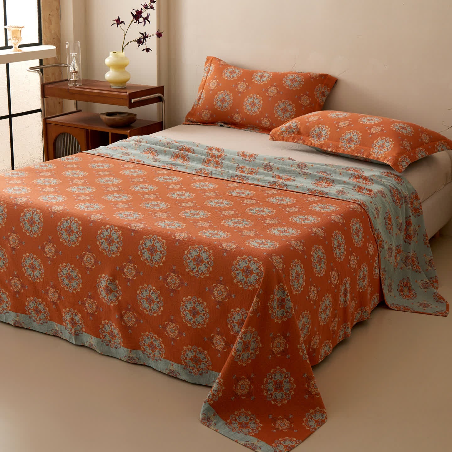 Copriletto in mussola con motivo floreale a medaglione orientale - 2 federe - 48cm x 74cm - image 0