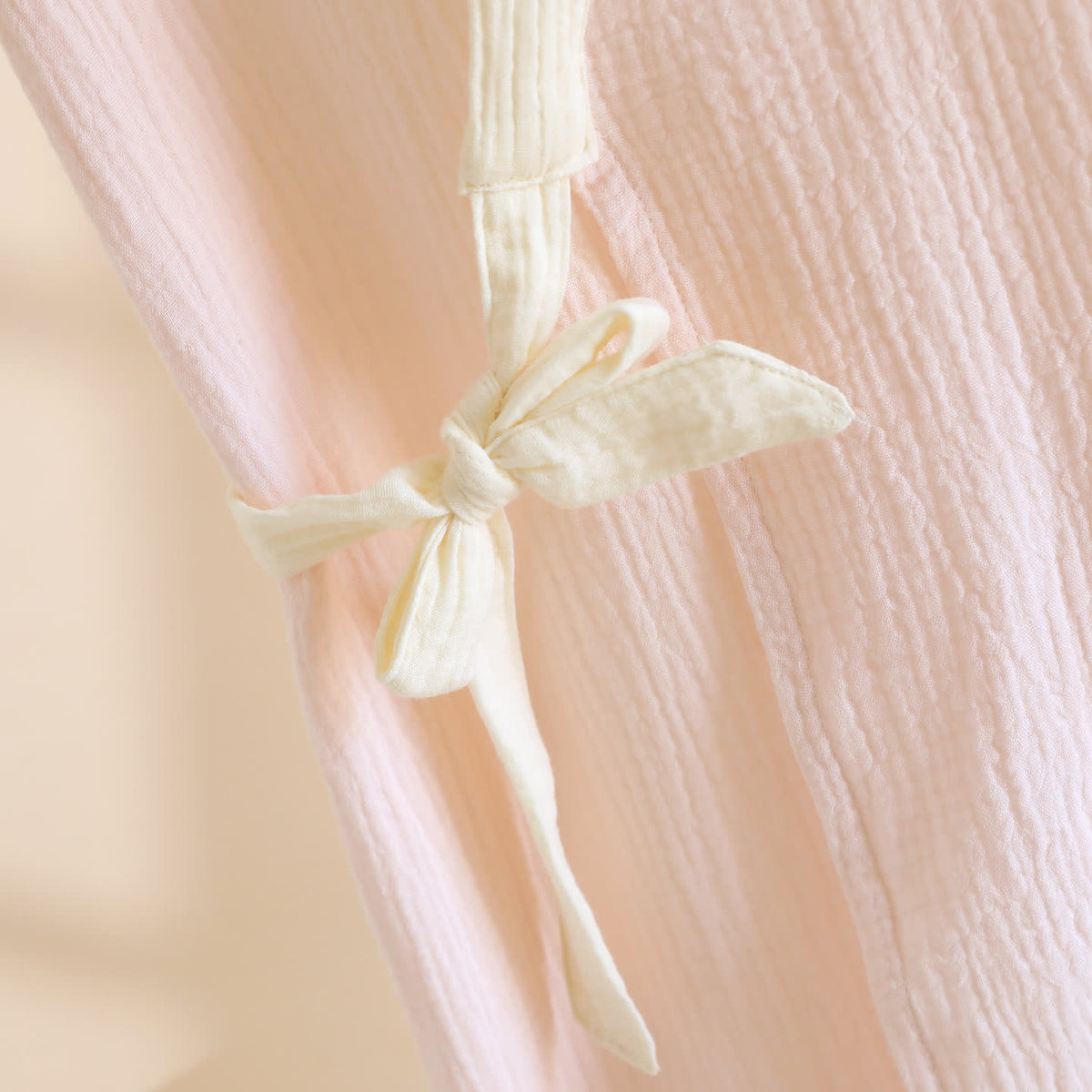 Kimono avvolgente minimalista in cotone per la casa - image 8