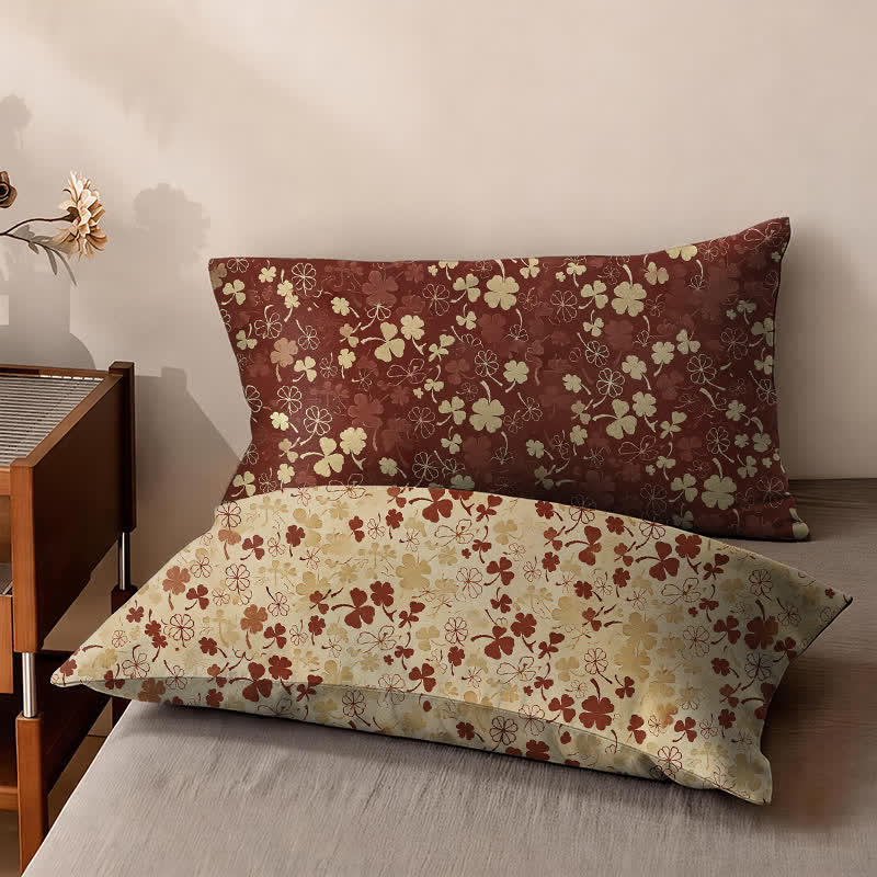Copriletto in garza di cotone con motivo trifoglio rosso portafortuna - 2 federe - 48cm x 74cm - image 7