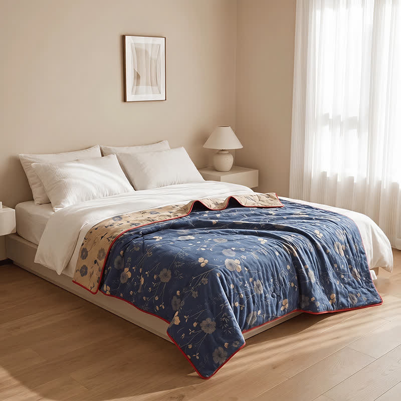 Trapunta reversibile blu a fantasia floreale in stile cottage - image 6