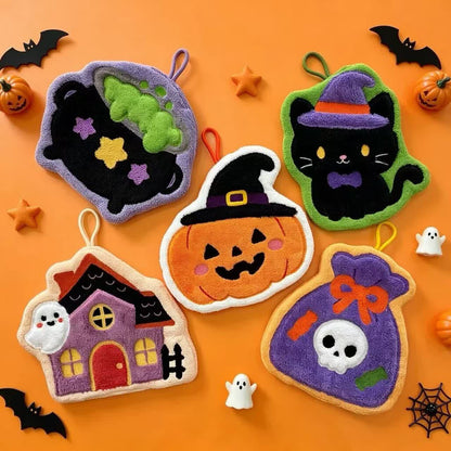 Simpatico asciugamano da appendere a tema Halloween. - image 1