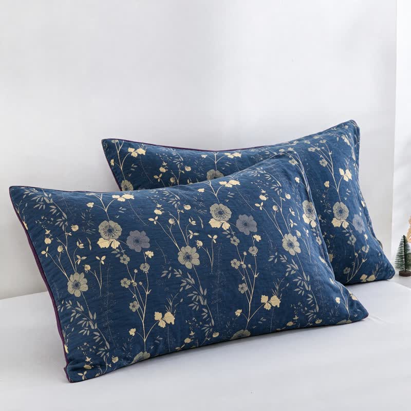 Trapunta reversibile blu a fantasia floreale in stile cottage - image 11