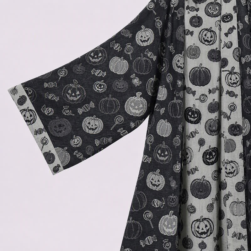 Kimono in cotone con motivo zucca di Halloween e caramelle - image 2