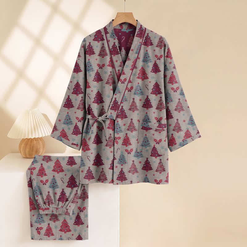 Completo da casa in cotone con kimono e stampa albero di Natale. - image 28
