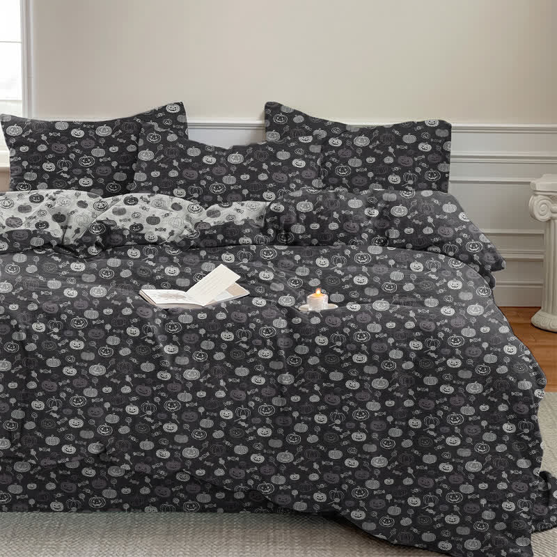 Set di biancheria da letto in cotone monocromatico con zucche per Halloween - Nero - Set di biancheria da letto (4 pezzi) - Matrimoniale Grande - image 0