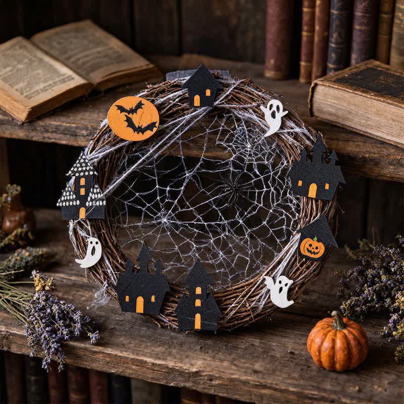 Ghirlanda di rami per Halloween con decorazioni a ragnatela - image 2
