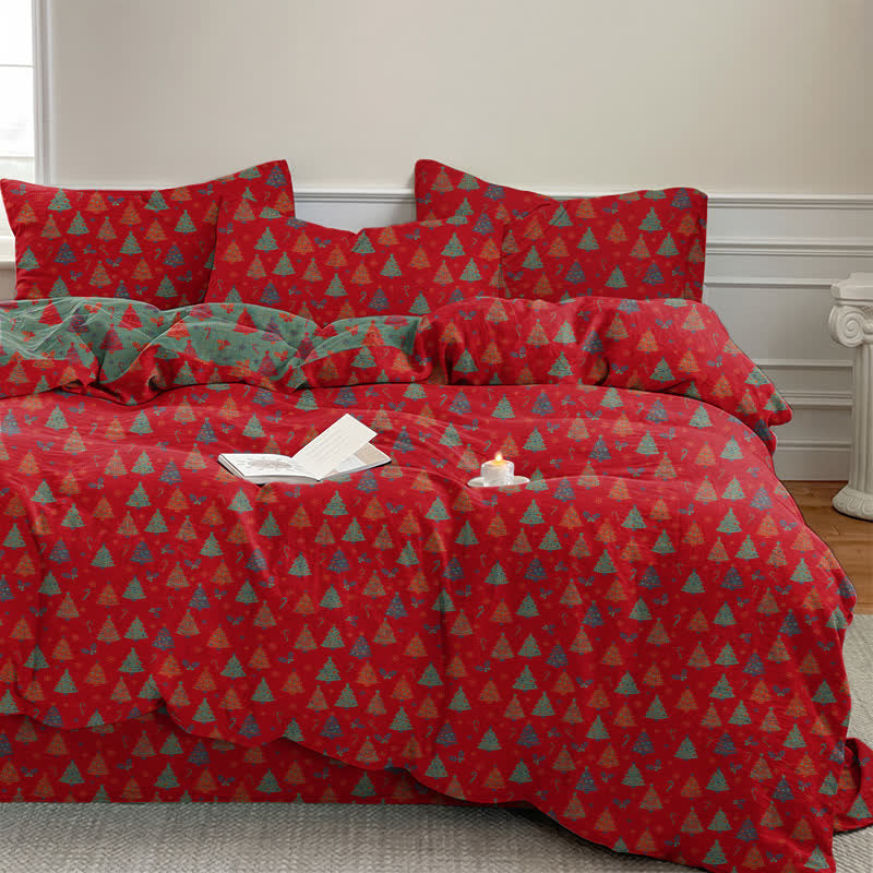 Set di biancheria da letto in cotone con motivo albero di Natale. - Rosso - Set di biancheria da letto (4 pezzi) - Matrimoniale Grande - image 0