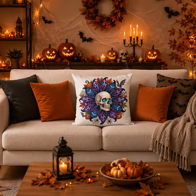 Fodera per cuscino decorativo con teschio e petali di fantasma notturno - image 3