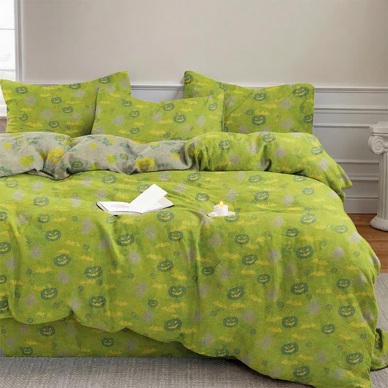 Set di biancheria da letto in cotone a 4 pezzi con motivo zucca e fantasmi multicolore. - image 8