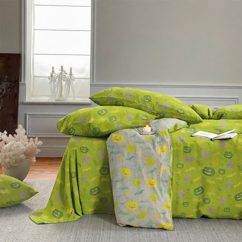 Set di biancheria da letto in cotone a 4 pezzi con motivo zucca e fantasmi multicolore. - image 12