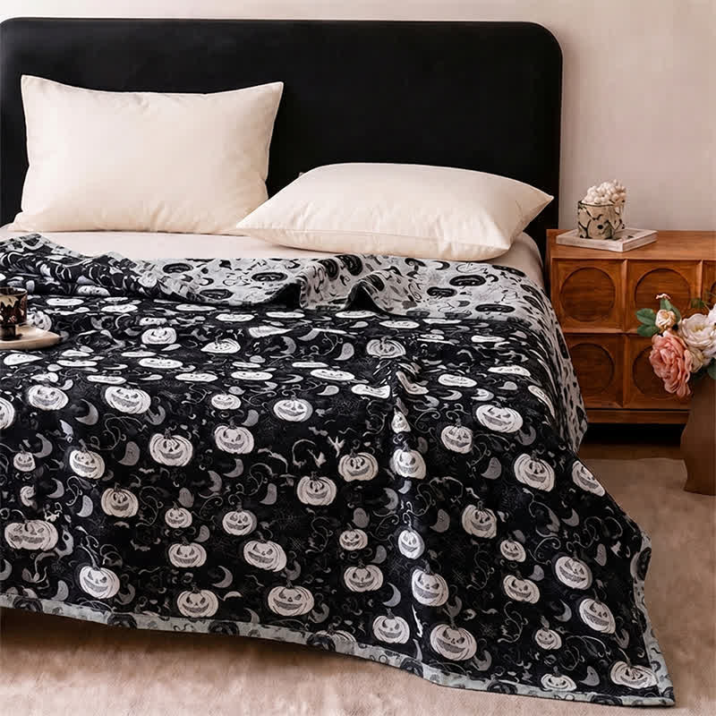 Coperta reversibile in cotone con motivo zucca e fantasma di Halloween - image 3