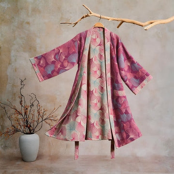 Kimono artistico con foglie di ginkgo, vestaglia da casa - Fucsia - XL - image 0