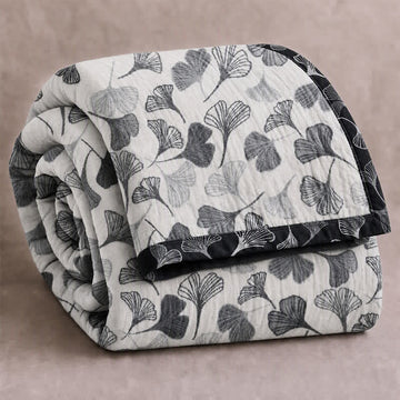 Coperta in cotone con foglie di ginkgo grigio-nere - Grigio chiaro - 90" x 92" - image 0