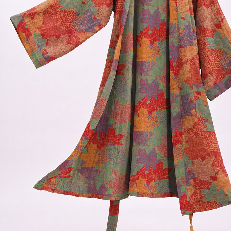 Kimono in cotone con motivo a foglie d'acero autunnali - image 3