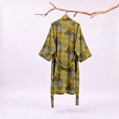 Kimono in cotone con motivo a foglie d'acero autunnali - image 12