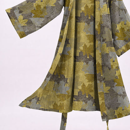 Kimono in cotone con motivo a foglie d'acero autunnali - image 21