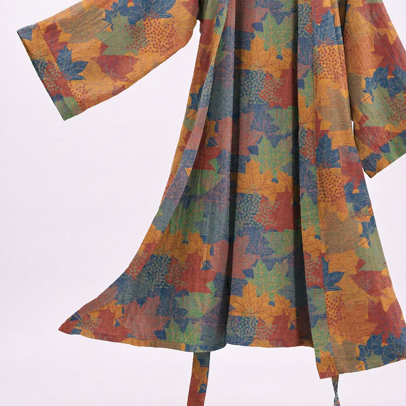 Kimono in cotone con motivo a foglie d'acero autunnali - image 27