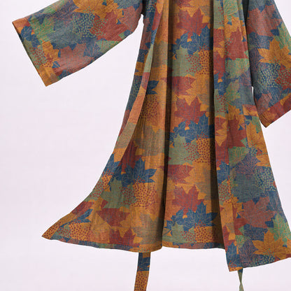 Kimono in cotone con motivo a foglie d'acero autunnali - image 33
